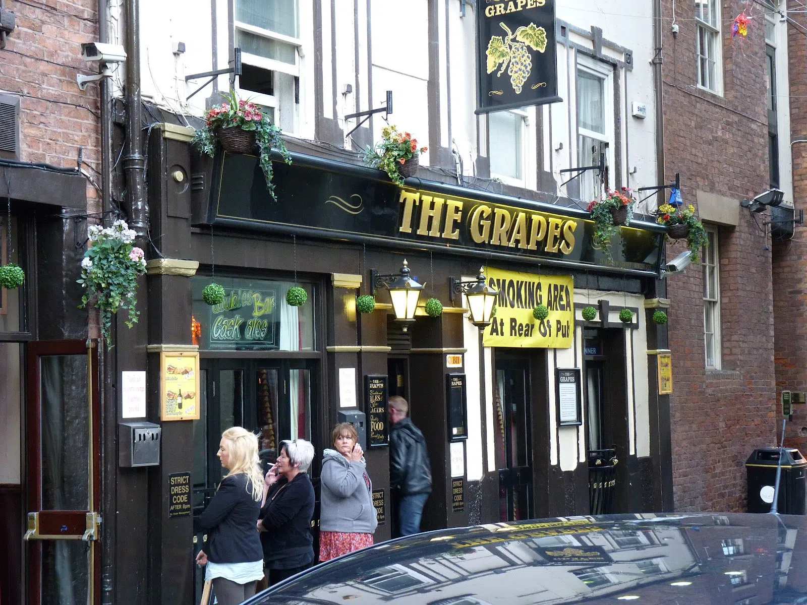 The Grapes, Liverpool